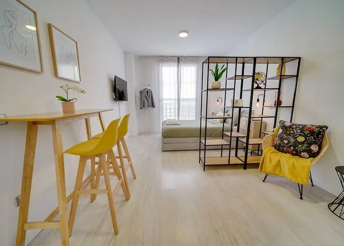 Exquisito Estudio En El Centro De Malaga
